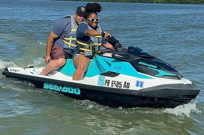 1-Hour Freestyle Jet Ski Adventure in the Bay - Meeting at Casa BACARDÍ: Fast Start, Clear Location