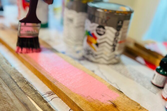 Caribbean Driftwood Making in San Juan - Personalizing your sign: names, cities, and choosing your vibe