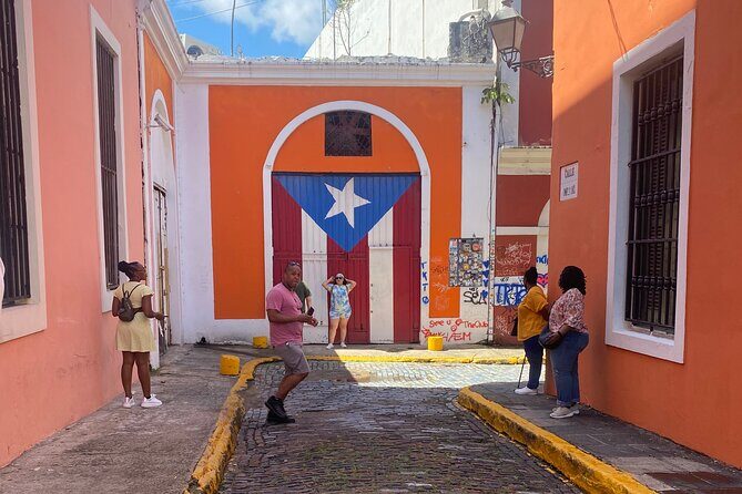 Explore Old San Juan Walking Tour - Castillo San Felipe del Morro: what you’ll notice even without buying entry