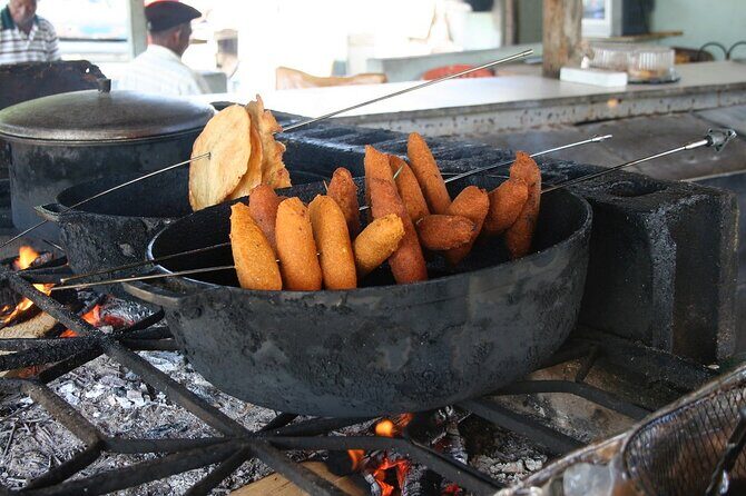 Half-Day: Old San Juan, Calle Cerra,Santurce, La Placita & Loíza - Who This Tour Fits Best