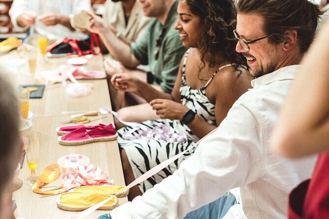 Make Authentic Espadrilles in San Juan - Stop 2: picking your colors, sizes, and style options