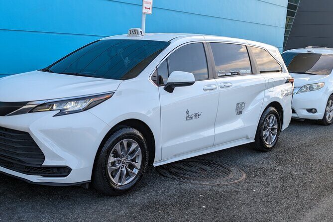 Multiple Taxi Services from the San Juan Airport Up to 6 People - The 30-Minute Ride to Caribe Hilton (What It’s Like)