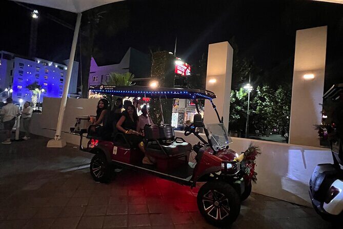 Night Life Ride (EST. 2023) - Stop 3: La Placita de Santurce (1 hour) where nights usually end