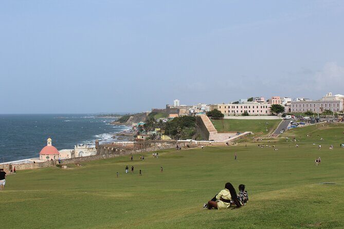 Old San Juan Walking Day and Night Tours - Stop 2: Plaza de la Barandilla for the street-to-street details