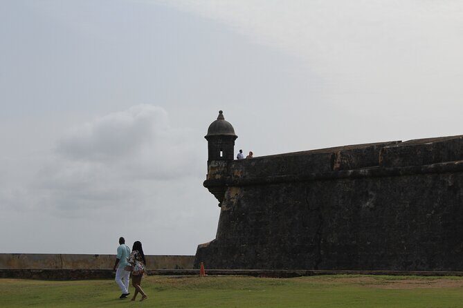 Old San Juan Walking Day and Night Tours - Stop 4: Iglesia de San Jose and Spanish Gothic in use
