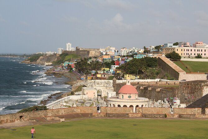 Old San Juan Walking Day and Night Tours - Stop 5: Plaza del Quinto Centenario and how anniversaries shape space