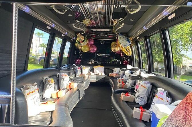 Private Party Bus Tour in Puerto Rico - What the 6-Hour Night Feels Like (and Why That Timing Works)