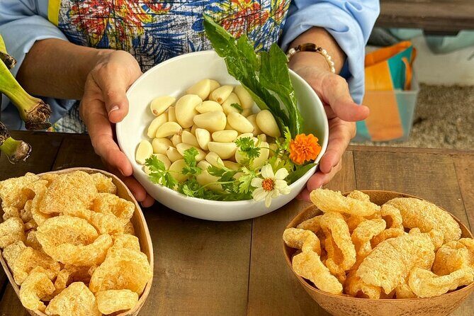 Puerto Rican Gastronomy Cooking Class - Picking Caribbean staples with local vendors