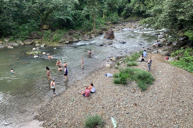 Rainforest River Nature Walk Adventure and Luquillo Beach - Luquillo Beach and the kiosks: your reward, plus the food factor
