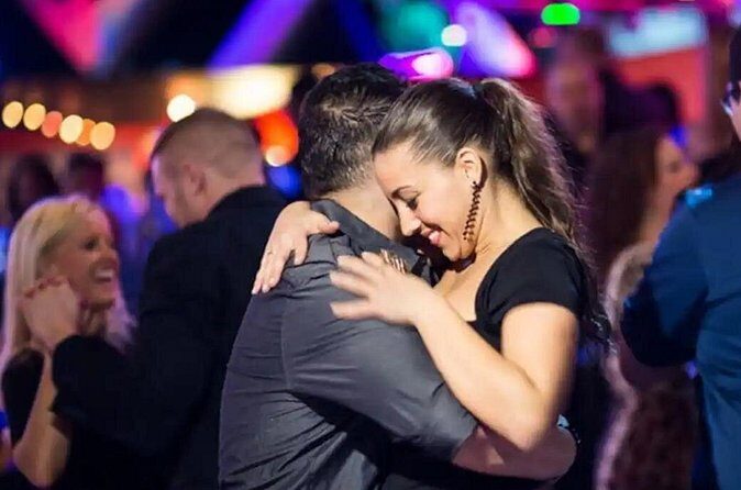 Salsa Dance Class and Nightlife Tour in San Juan - From lesson to nightlife: the live band part is the real test
