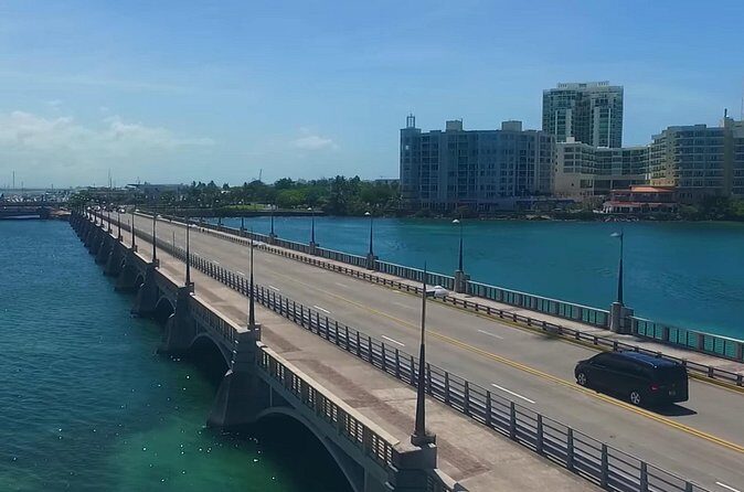 San Juan Luxury Private Round-Trip Transfer: SJU Airport - Cruise Pier - Hotel - Return Trip: Same Pickup Logic, Enough Time to Catch Your Departure
