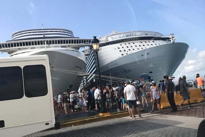 San juan Puerto Rico PrivateTransfers Airport,Hotels,Cruise Ports - The SUV ride: comfort, safety, and the small details you’ll actually feel